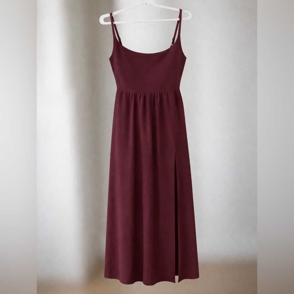 Glowmode by SHEIN Burgundy Exercise Dress & co-ord shorts (2 pcs) — Medium